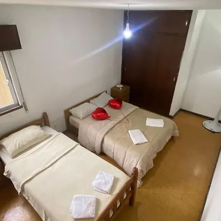 La Vie Rose Double Avec Salle De Bain Commune